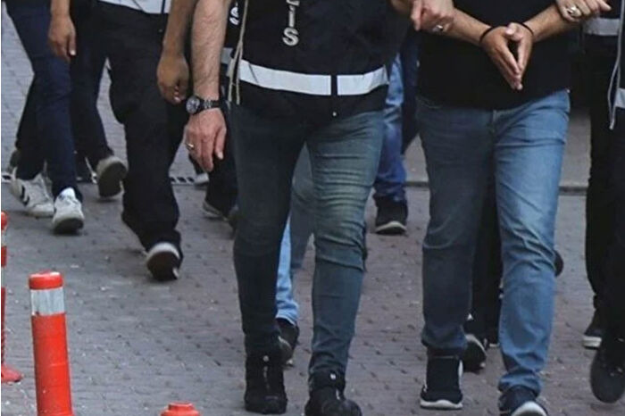 12 ilde organize dolandırıcılık operasyonu: 230 şüpheli gözaltında, 3,1 milyar liralık işlem hacmi tespit edildi