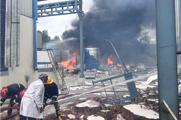 Hindistan'da kimya fabrikasında reaktör patladı: Yangın sonrası kurtarma çalışmaları sürüyor