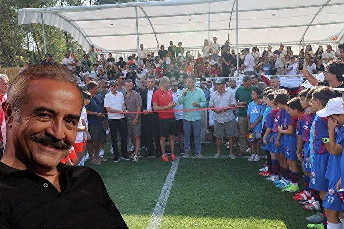 Yılmaz Erdoğan yaptırdı, ünlü isimler açılışına akın etti