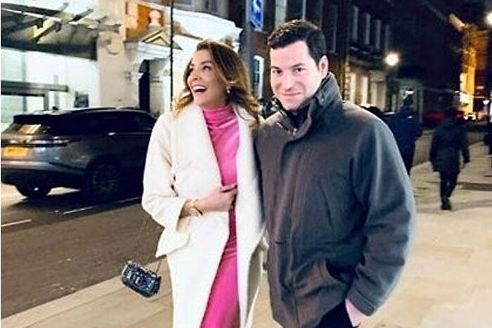 Özge Ulusoy'dan sevgilisine videolu yaş günü kutlaması