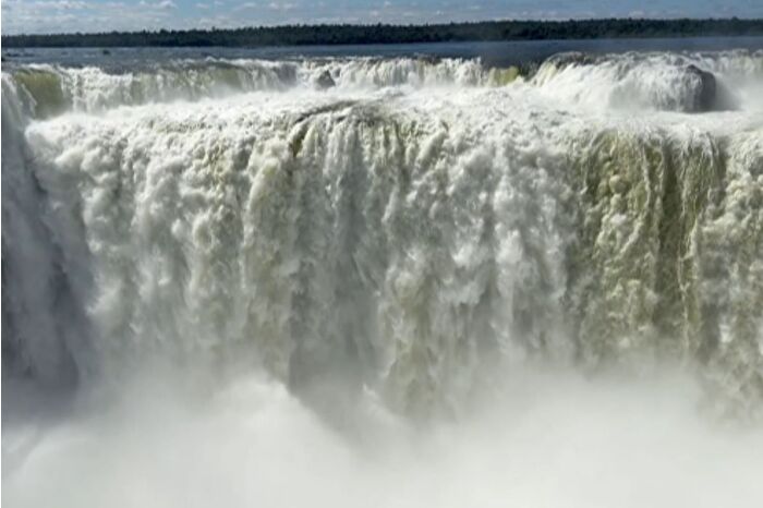 Arjantin'in doğal harikası: Iguazu Şelaleleri