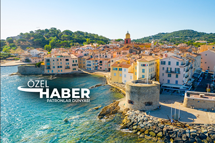 Cemiyet hayatı Yunan adası Leros'u tercih ederken Suzan Sabancı dünya jet setinin gözdesi Saint Tropez'den vazgeçmiyor