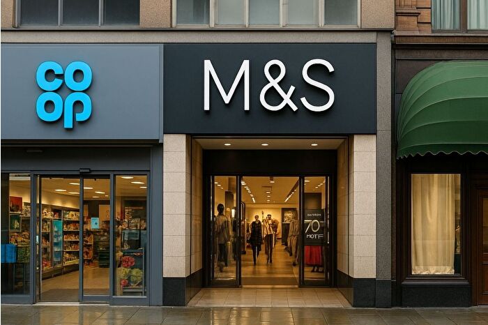 M&S ve Co-op'a yönelik siber saldırılarla ilgili 4 şüpheli tutuklandı