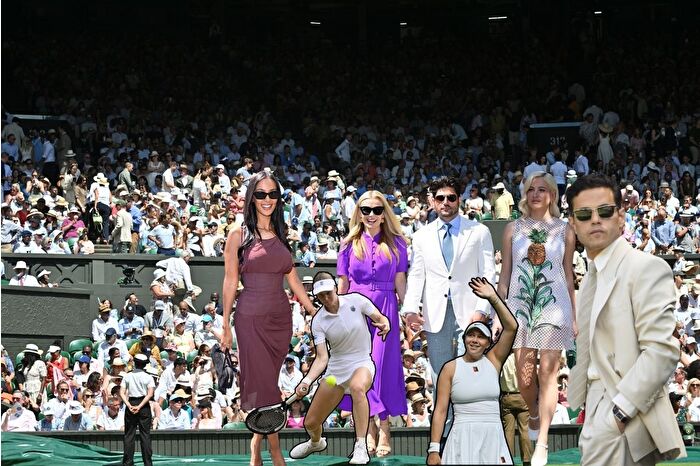 Wimbledon’da final heyecanı ünlü yıldızların göz alıcı stilleriyle renklendi