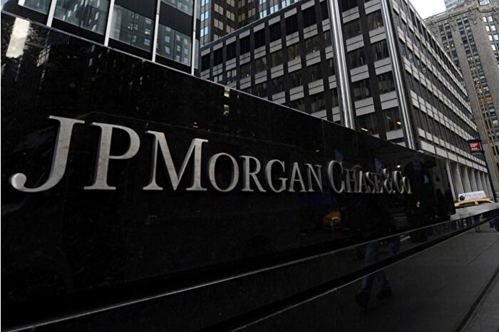 ABD'nin en büyük bankası JPMorgan'ın kârı düştü ancak beklentileri aştı
