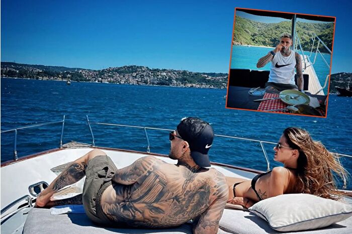 Yıldız futbolcu Mauro Icardi ve sevgilisi China Suarez, Boğaziçi'nde tekne keyfi yaptı