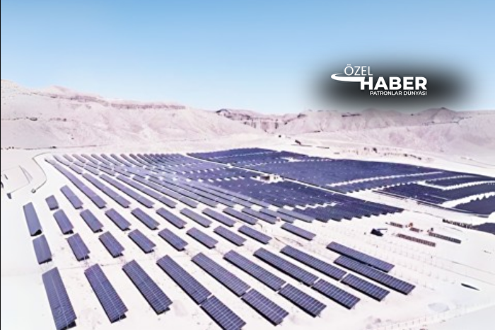 Afganistan, Türk şirketi 77 İnşaat tarafından yapılan ve 23 bin haneye elektrik sağlayacak güneş enerjisi santrali için gün sayıyor