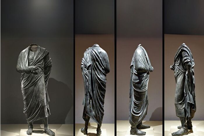 65 yıl sonra, hoş geldin Marcus Aurelius