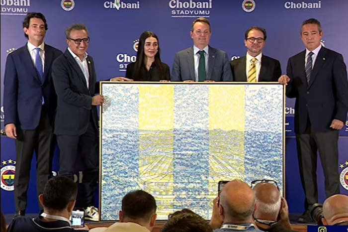 Fenerbahçe ile Chobani arasında stadyum ismi ve Avrupa maçlarında forma sponsorluğu anlaşması imzalandı
