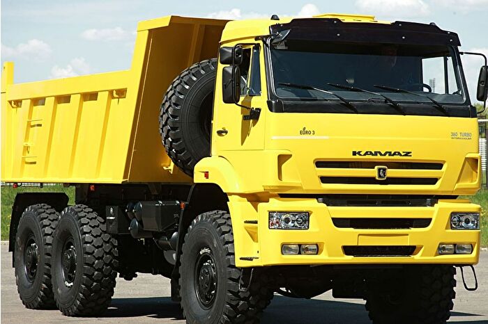 Çinliler nedeniyle Rusya'nın en büyük kamyon üreticisi Kamaz zarar etti