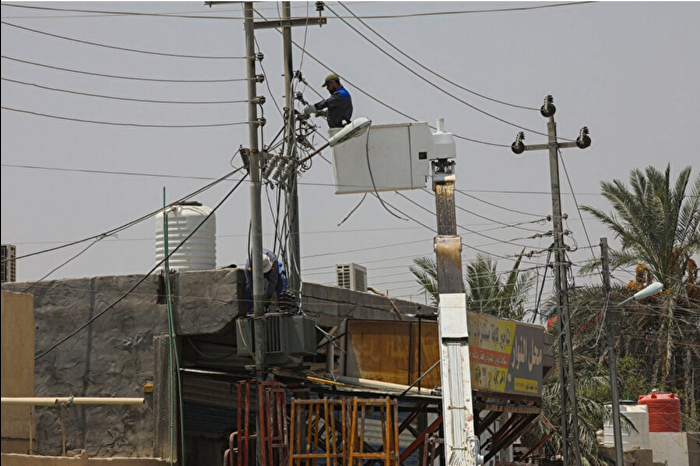 Irak'ın orta ve güney kesiminde elektrikler tamamen kesildi