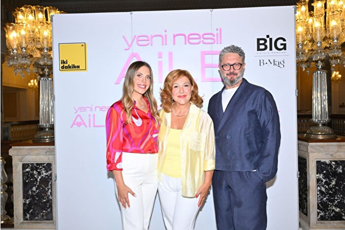 Eda Ece, Sumru Yavrucuk ve İbrahim Selim Yeni Nesil Aile dizisinde buluştu