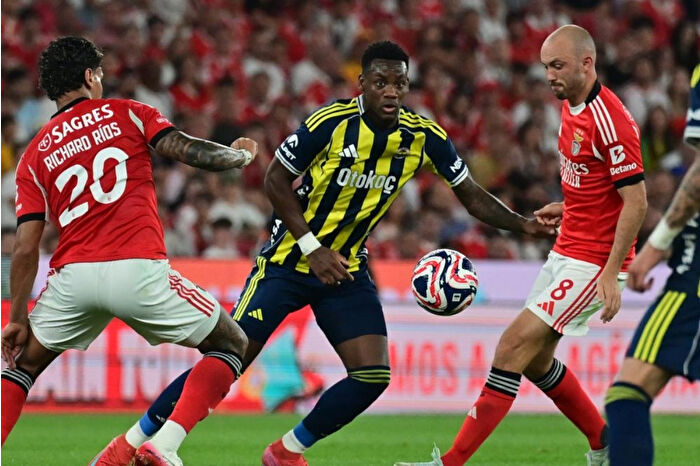 UEFA Şampiyonlar Ligi play-off turu: Fenerbahçe-Benfica maçını Alman hakem Daniel Siebert yönetecek