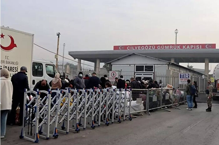 Suriye’ye pasaportla giriş başladı