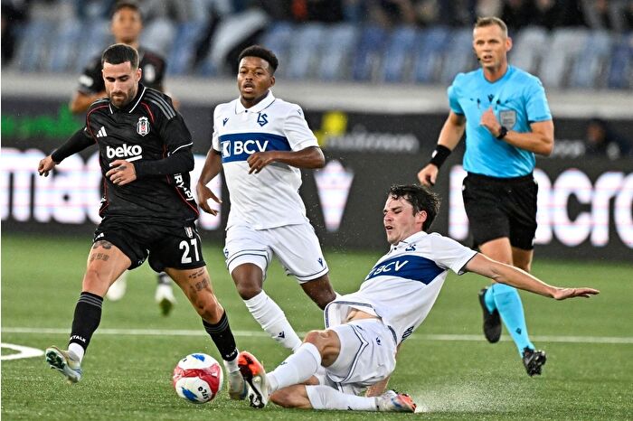 Beşiktaş, Konferans Ligi play-off turu ilk maçında İsviçre ekibi Lausanne ile berabere kaldı, tur avantajıyla döndü