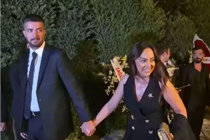 Ebru Gündeş'ten 'gözaltı' sonrası ilginç paylaşım
