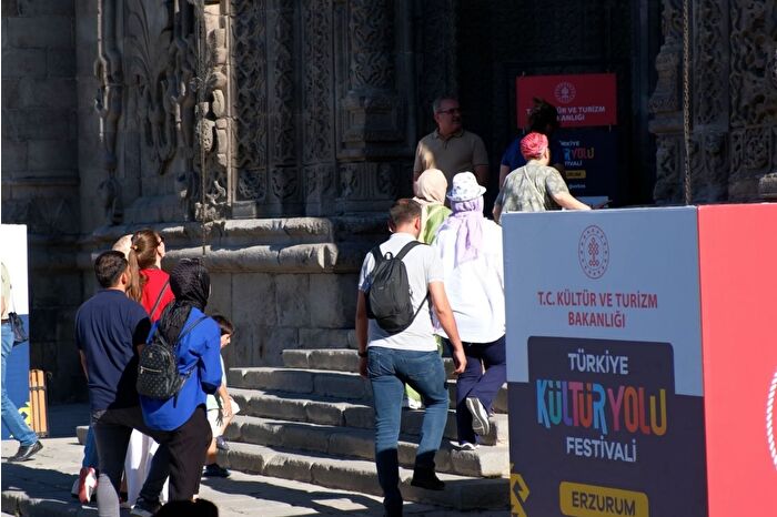 Erzurum Kültür Yolu’nda cağ kebabı satış rekoru kırdı