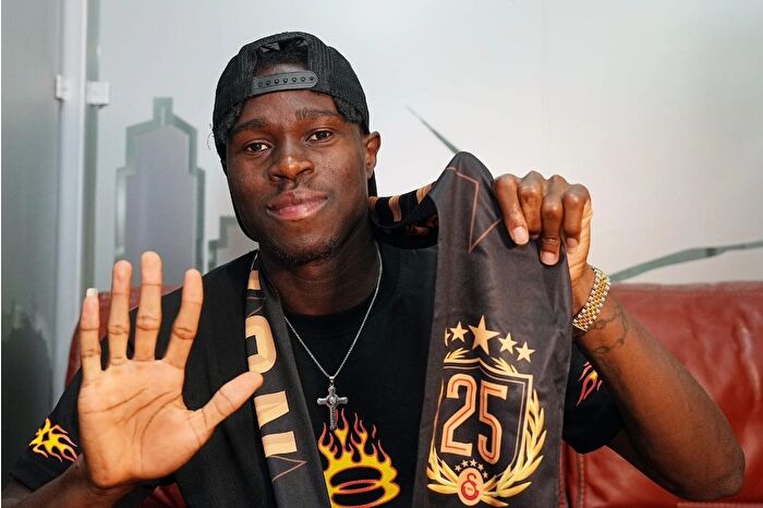 Galatasaray, Wilfried Singo'ya 5 yıllık imza attırdı, Monaco'ya 30.8 milyon euro bonservis ödenecek