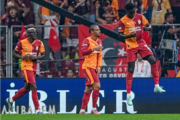Galatasaray, evinde ağırladığı Çaykur Rizespor'u yendi, Süper Lig'de 4'te 4 yaptı
