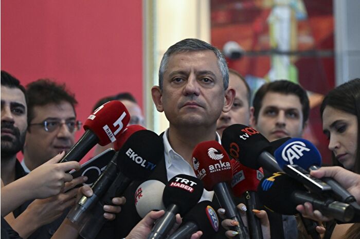 CHP Genel Başkanı Özgür Özel'den Kurultay açıklaması