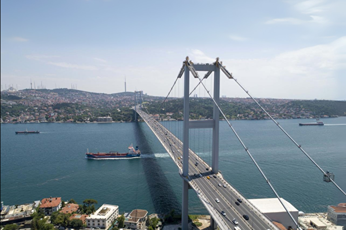Bloomberg News'ten dikkat çeken haber: 15 Temmuz Şehitler ve Fatih Sultan Mehmet köprülerinin işletmesi için özelleştirme adımı