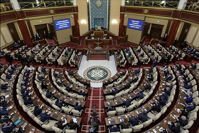 Kazakistan Cumhurbaşkanı Tokayev, Senato'nun feshedilerek tek meclisli sisteme geçilmesini önerdi