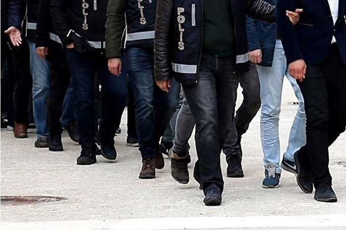 FETÖ operasyonu: Aktif görevdeki 11 polis gözaltında