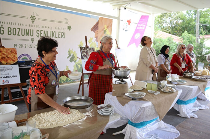 Kırklareli'nde Pomak, Boşnak ve Arnavut mutfaklarının lezzetleri tanıtıldı