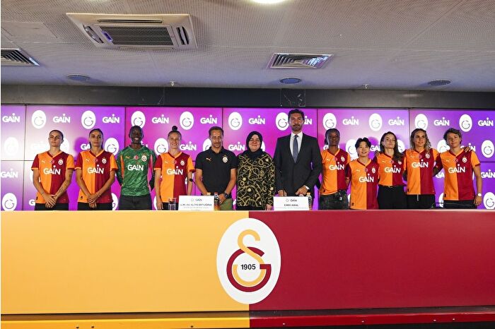 Galatasaray Kulübü ile GAİN Medya sponsorluk anlaşması imzaladı
