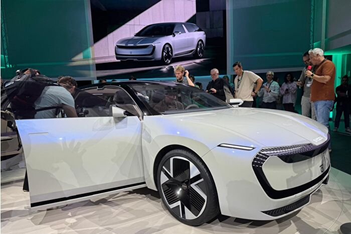Yüce Auto-Skoda Genel Müdürü Zafer Başar: Skoda elektrikli yelpazesini genişletecek