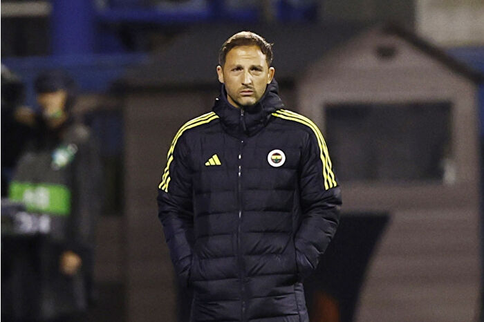 Fenerbahçe’de kötü gidişat sonrası Tedesco’nun geleceği tartışılıyor, Sadettin Saran’ın kararı bugün açıklanacak