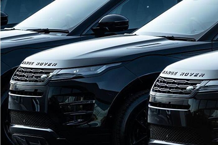 İngiliz lüks otomobil üreticisi Jaguar Land Rover, siber saldırının ardından aşamalı üretime dönüyor