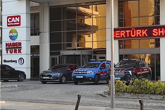 Can Holding ve Ciner Grubu'nun 18 şirketine kayyum atandı
