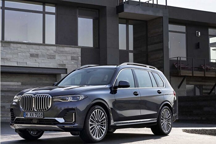 BMW, 145 binden fazla aracını daha arıza nedeniyle geri çağırıyor