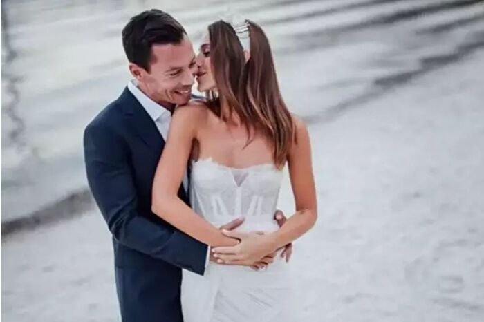 Düğünleri 3 gün süren iş insanı Emre Kütük ve Ece Kamçılı ayrılık kararı aldı