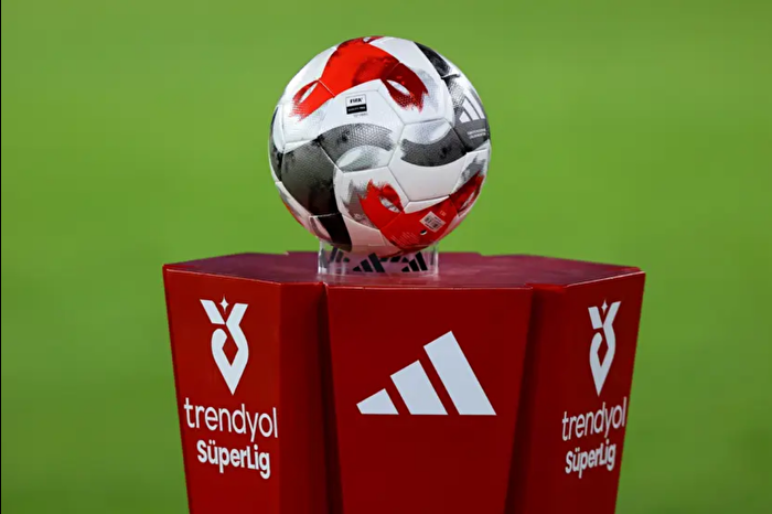FIFA, Kayserispor'a 3 dönem transfer yasağı getirdi