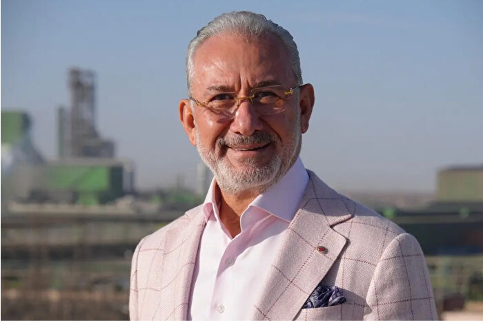 Küresel çelik üreticisi Tosyalı, demir ve çelik üretiminden çıkan cürufla asfalt üretti