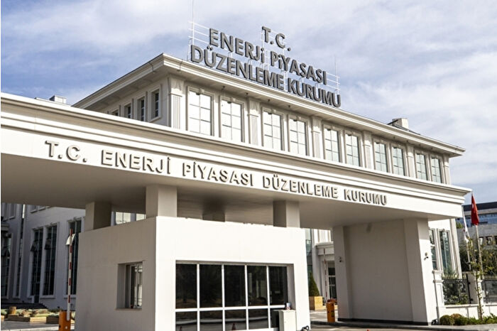 EPDK, Petrol Piyasası Fiyatlandırma Sistemi Yönetmeliği’ni güncelledi: Tarifeler ve ilan panolarına ilişkin kurallar değişti