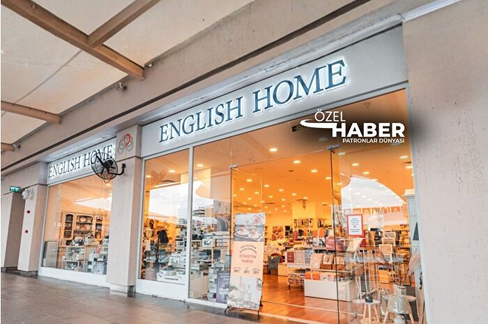 Ukrayna basınında yer alan iddialara göre, Türk mobilya ve dekorasyon mağazası English Home Ukrayna’daki faaliyetlerini durdurdu