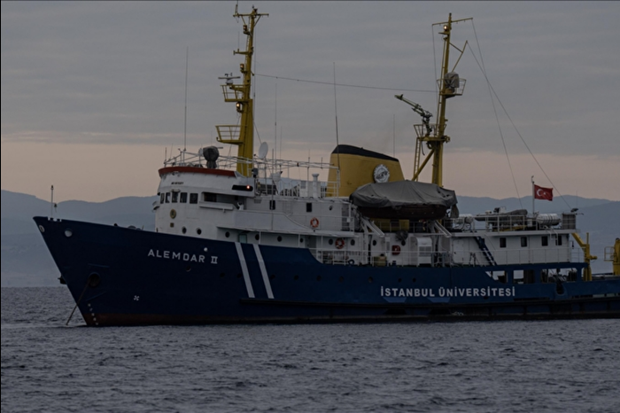 Marmara Denizi'nin derinliklerinde çok disiplinli bilim seferi başlatıldı