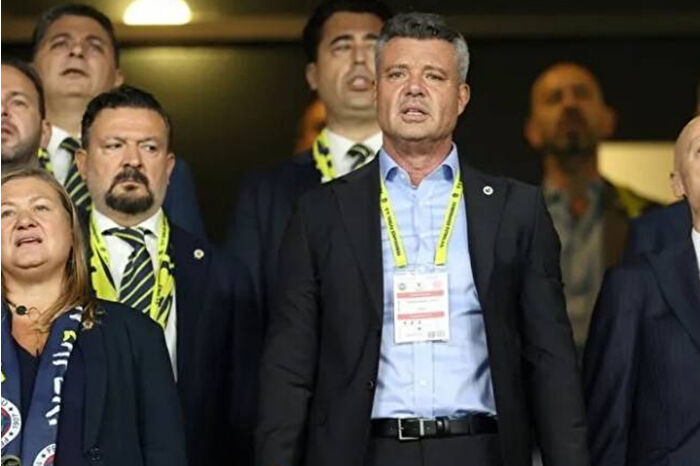 Fenerbahçe’de kadro dışı ve personel değişikliklerinin ardından scout ekibi yeni yapılanma için masaya çağrıldı