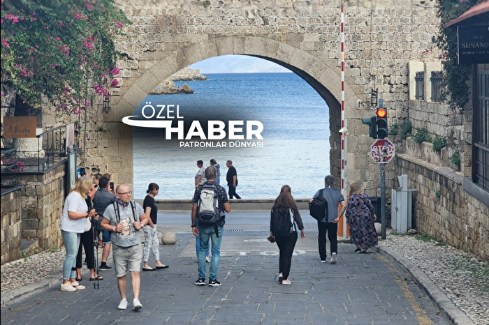 Yunanistan, aşırı turizme karşı Venedik modelini uygulamaya hazırlanıyor: Temsili ama orantılı bir giriş ücreti üzerinde çalışılıyor