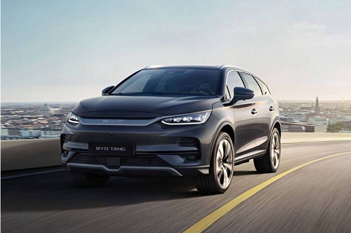 BYD, tasarım ve pil sorunları nedeniyle 115 binden fazla aracı geri çağırdı