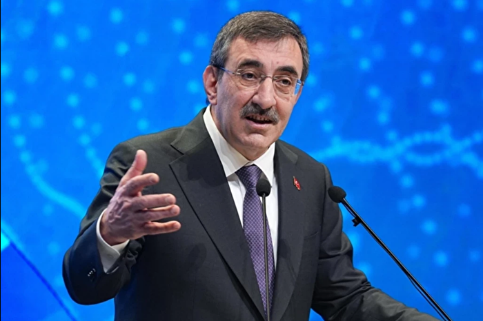 Cumhurbaşkanı Yardımcısı Cevdet Yılmaz, terör örgütü PKK'nın Türkiye'den çekilme kararına ilişkin açıklama yaptı