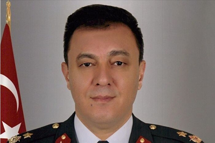 Kalp krizi geçiren Jandarma KOM Daire Başkanı Tuğgeneral Selami Akşit hayatını kaybetti