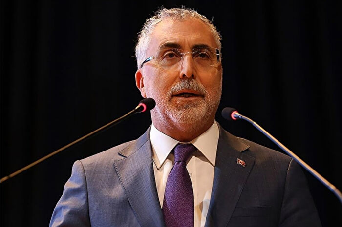 Bakan Işıkhan: Cumhurbaşkanımızın liderliğinde planlı ve emin adımlarla ilerleyerek istihdamda tarihi başarılarımızı yenileyeceğiz