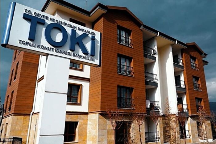 TOKİ, kampanya öncesi 'sahte başvuru ve para talebi' girişimlerine karşı vatandaşları uyardı