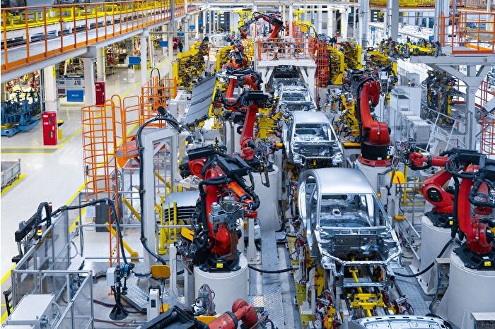 Küresel otomotiv sektörü çip sorunu nedeniyle üretim riski altında