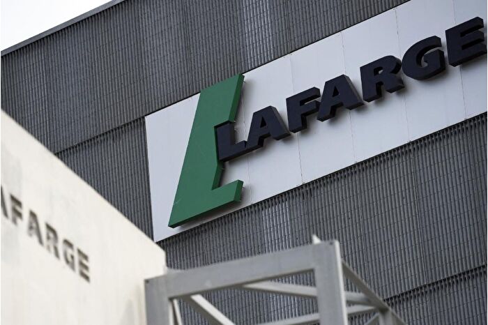 Fransız çimento devi Lafarge'ın yargılanacağı zorlu dava başlıyor