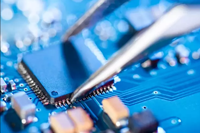 Asya borsalarında yarı iletken hisseleri ABD'deki gelişmelerin ardından sert düştü